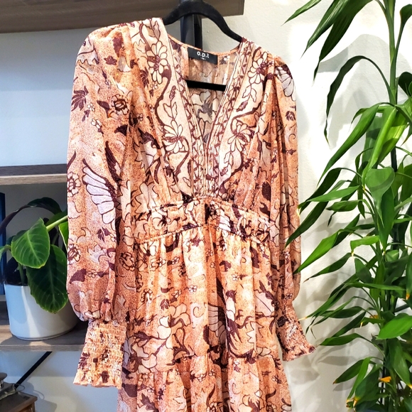 💎O.P.T Long Sleeve Bohemian Pink & Gold Mini Dress - Picture 7 of 8